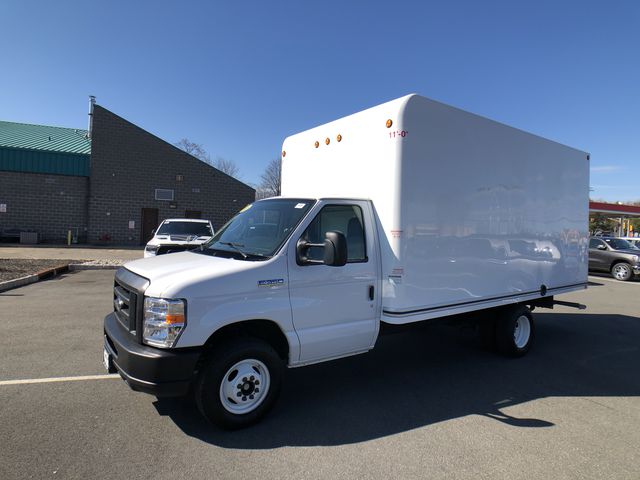 2018 Ford E-Series Cutaway